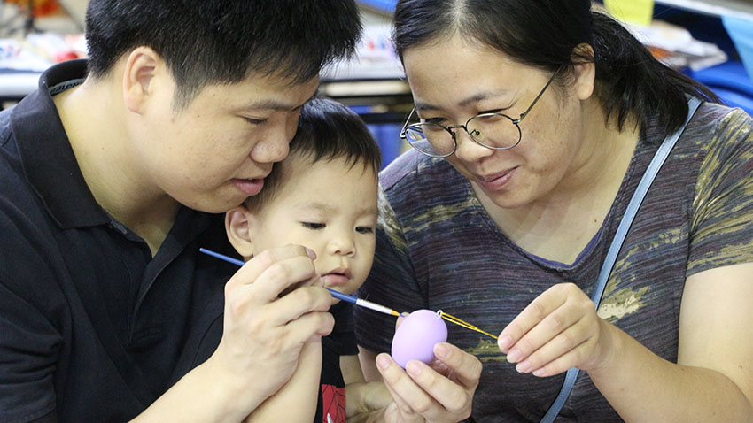 親子互動(dòng)訓(xùn)練營(yíng)