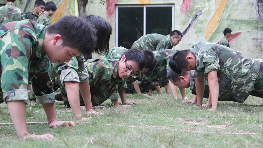 興世鳳城 懸崖速降-20150927