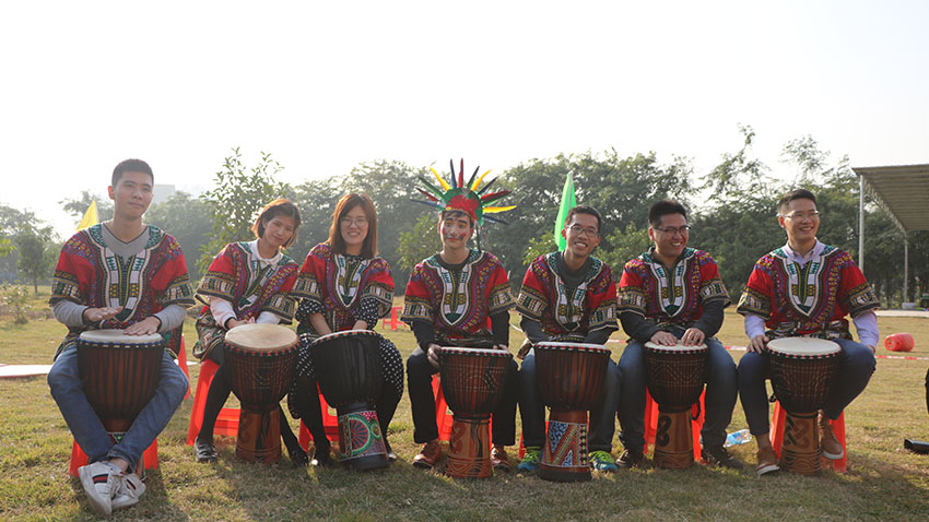 中國(guó)鐵建ERP沙盤模擬和非洲鼓拓展