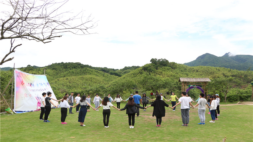 棒谷網(wǎng)絡(luò)從化溪頭村徒步拓展活動