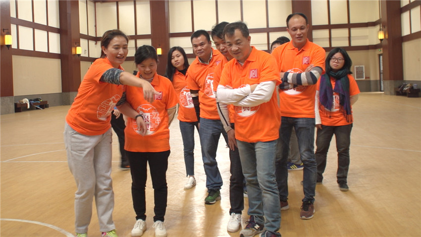 泉興集團(tuán)團(tuán)隊(duì)巨畫(huà)-20171125-26