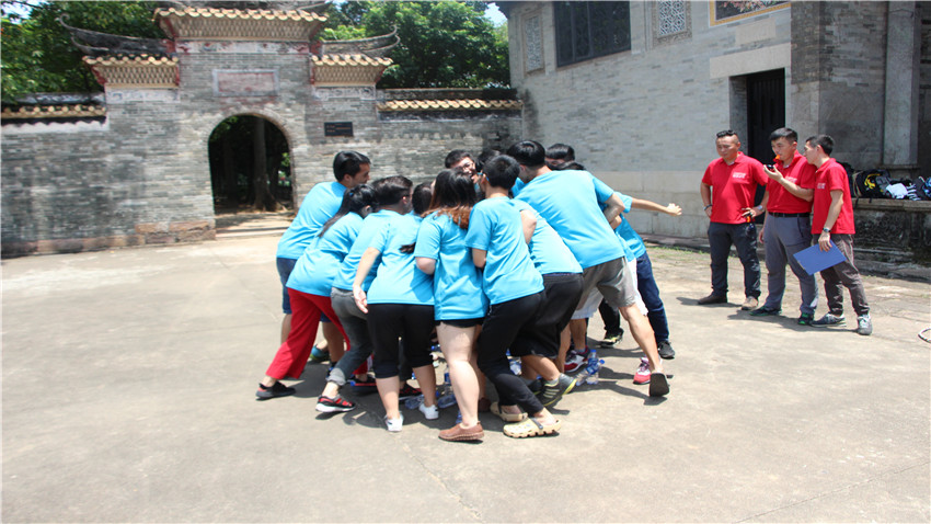 廣州礪鋒信息科技有限公司大嶺古村奔跑活動完滿結(jié)束