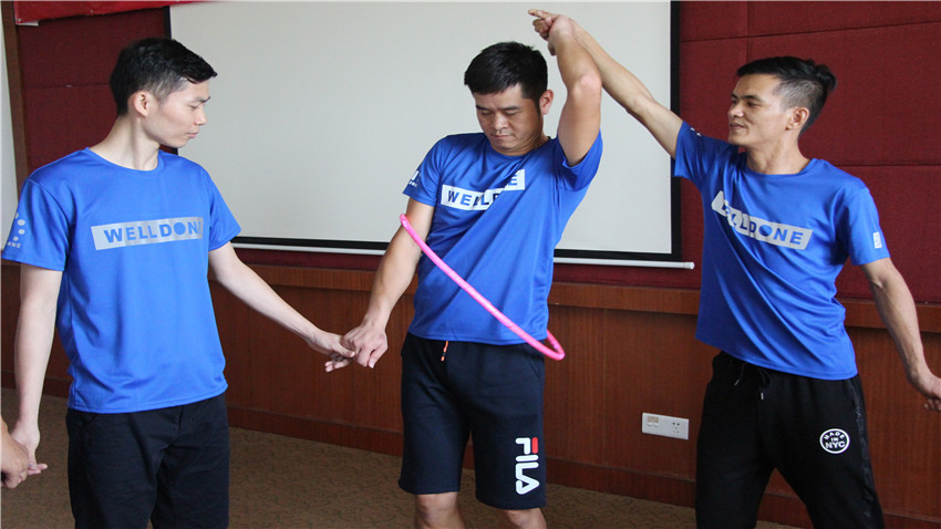 廣州市唯登公司于金水臺(tái)溫泉度假村舉辦體驗(yàn)式拓展培訓(xùn)活動(dòng)