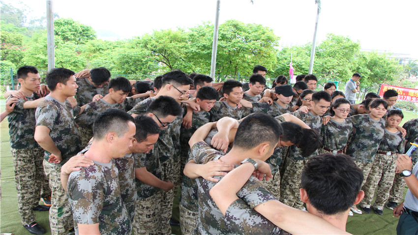 廣州陽光100銷售傳奇體驗(yàn)式拓展培訓(xùn)活動(dòng)