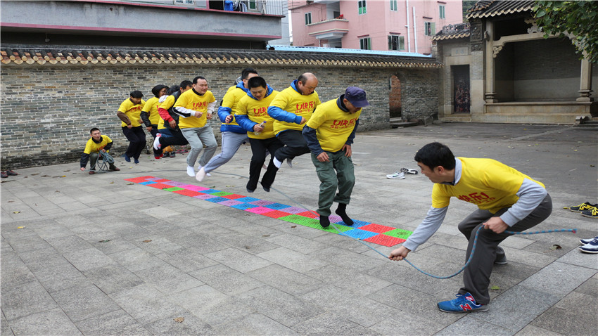 廣州珠江數(shù)碼有限公司“古村探秘”拓展訓(xùn)練活動