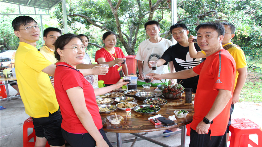 廣東高速科技投資有限公司皮劃艇拓展活動(dòng)圓滿成功