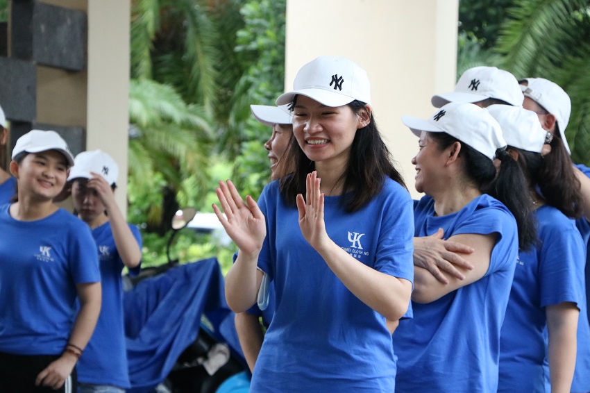 酷魅服飾悅水莊團(tuán)建活動順利開展！