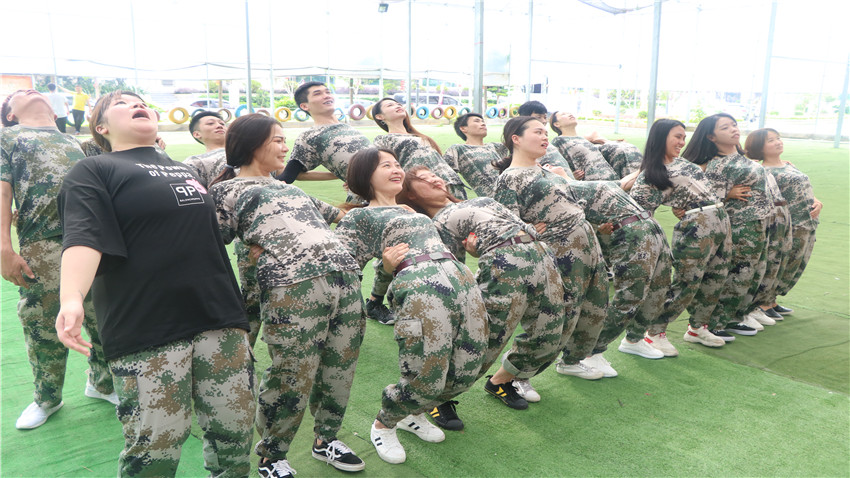 深圳市天洋立信精英團(tuán)隊(duì)拓展訓(xùn)練活動(dòng)圓滿成功!