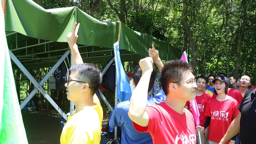 深圳華普微電子銷售團隊拓展訓練活動取得圓滿成功