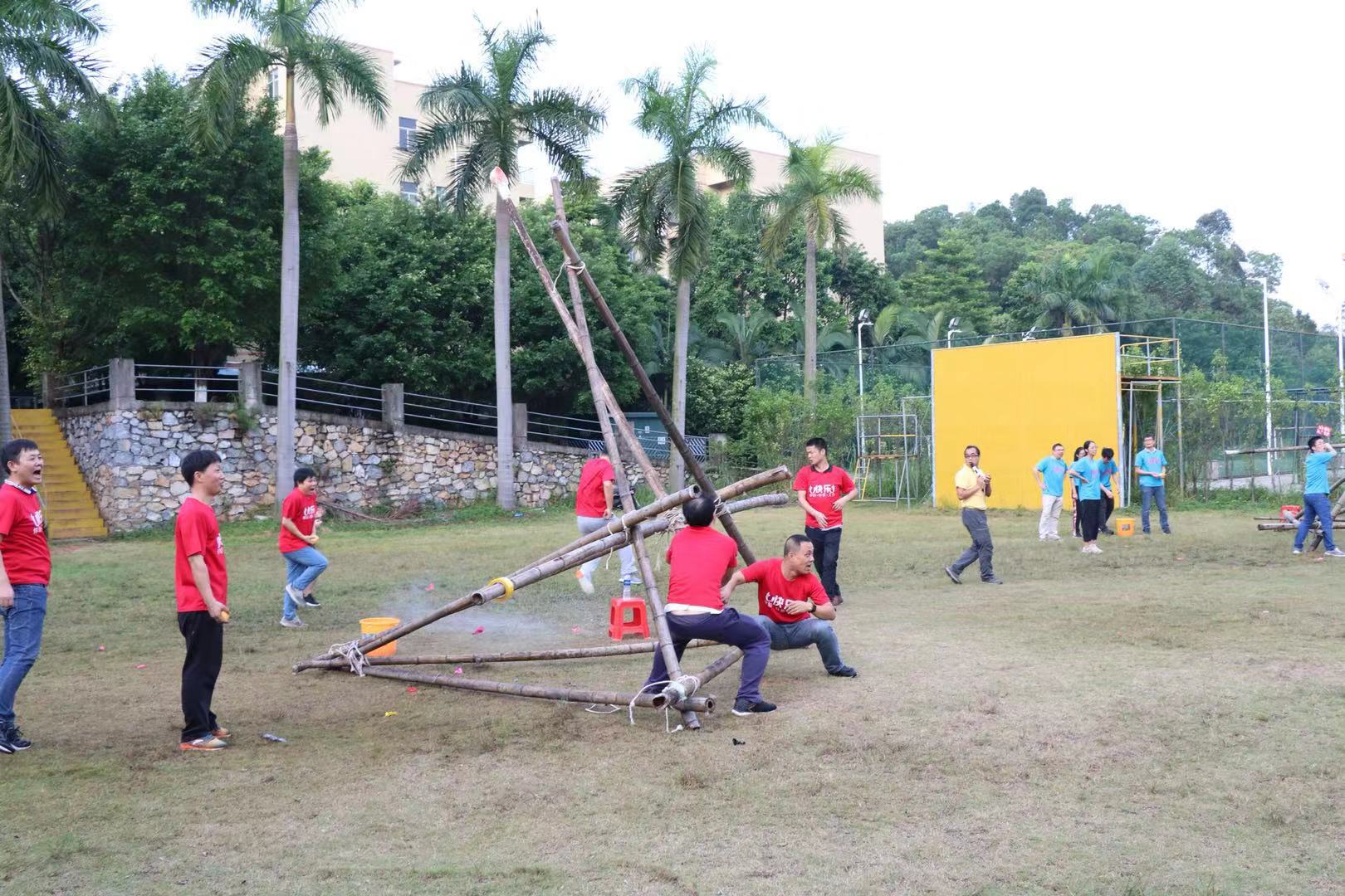 團(tuán)隊(duì)拓展培訓(xùn)