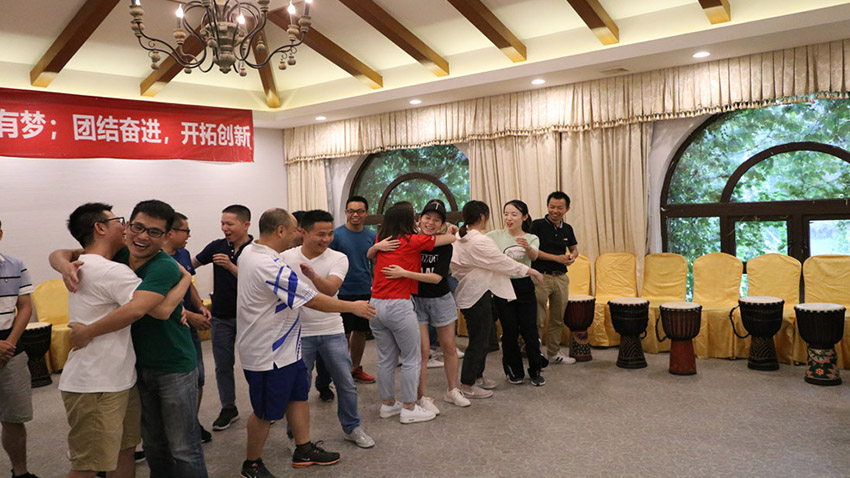 深圳市韋艾慕爾科技有限公司