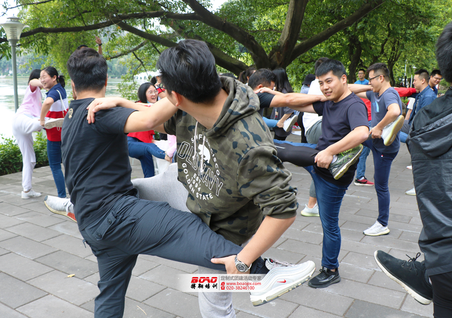 人保財(cái)險(xiǎn)開發(fā)區(qū)支公司鼎湖山七星巖拓展團(tuán)建活動(dòng)